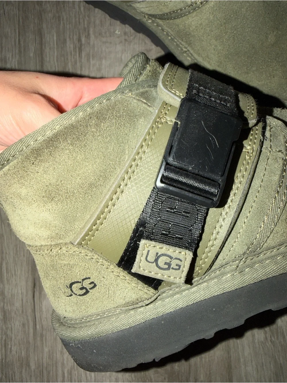 UGG Neumel SnapBack boots men’s size 10